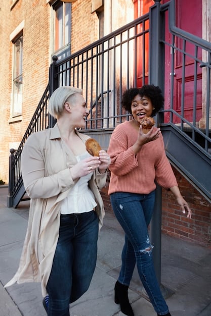 Fall 2025: Top 3 Women’s Sneaker Trends in Streetwear