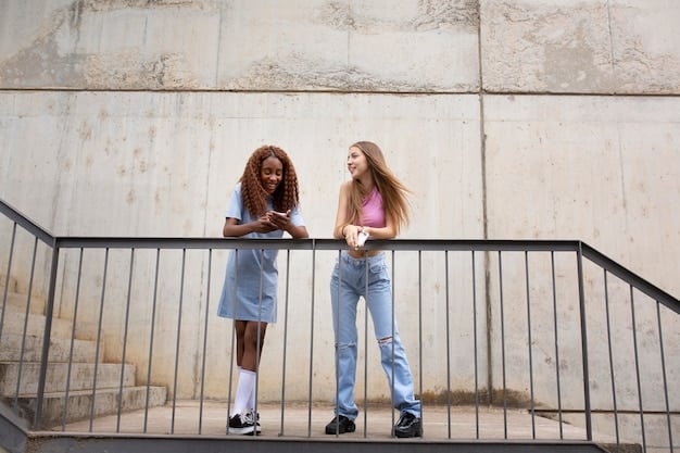 Women’s Streetwear: Body Positivity & Confidence Unleashed