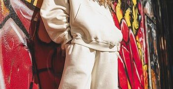 Styling Oversized Hoodies for Women in 2025: 5 Streetwear Looks - Cover Image